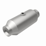 MagnaFlow Universal Catalytic Converter 2.50 1/O2 CA 5in Spun CA