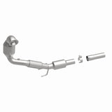 MagnaFlow Direct Fit Catalytic Converter 15-17 Volkswagen Golf / GTI