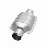 MagnaFlow Universal Catalytic Converter 2.25 Rear with O2